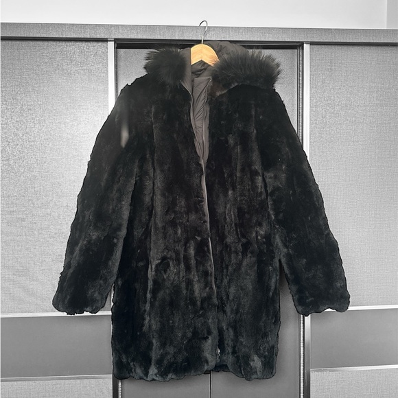 BLUE DUCK REVERSIBLE FUR AND DOWN JACKET size L - Picture 2 of 4